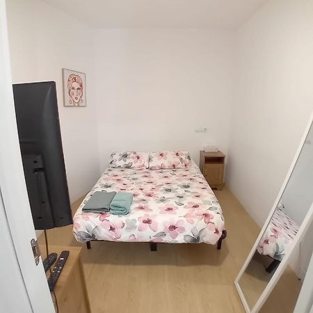 Alquilo Mini Departamento Apartment Sant Boi de Llobregat Exterior photo
